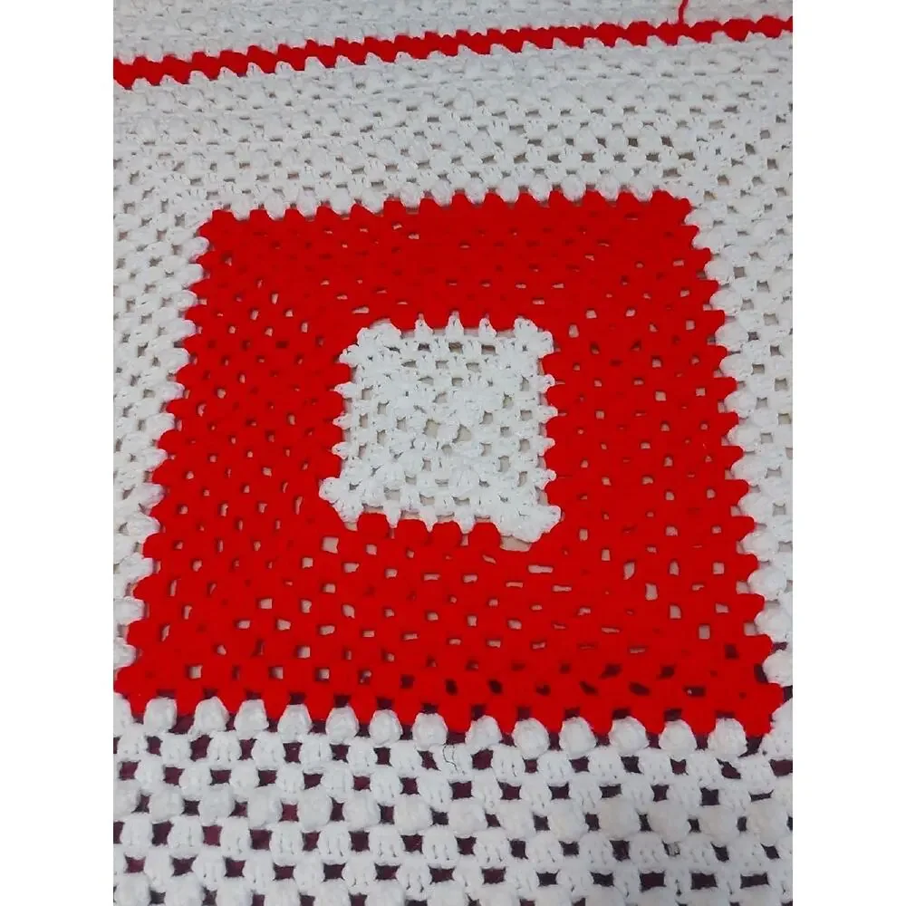 Granny Square Quilt Blanket Red/White 47”x 42”Comfy Cozy Home Cottagecore Love